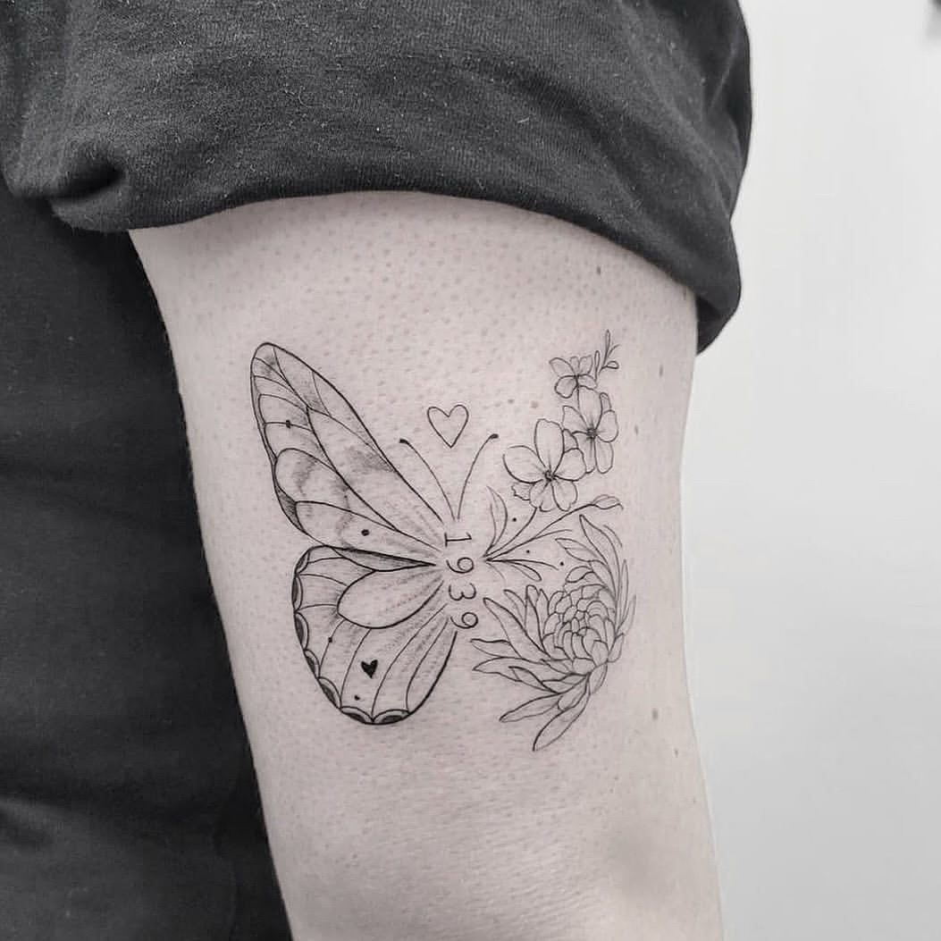 🖤 LAST CHANCE BEFORE THE YEAR ENDS 🖤
13.–19.12 | Ivory Tattoo Berlin
Keine Termine. Nur Tattoos.
Walk-Ins – Plätze limitiert.
Kurz Kontaktaufnahme davor reicht aus.
Wir freuen uns auf deinen Besuch!