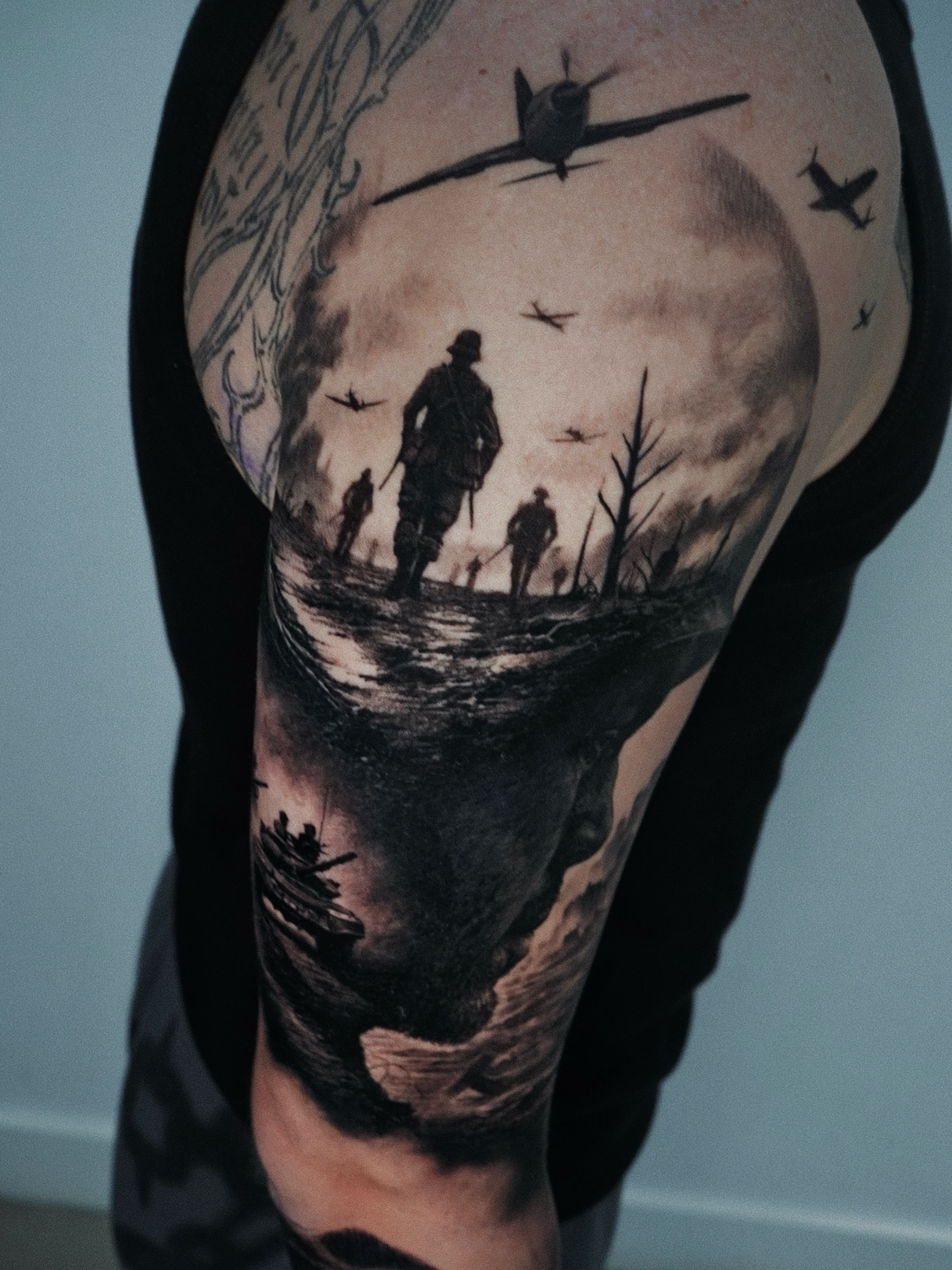 🧡Schreibt uns gerne eine Nachricht für euren Termin. Wir freuen uns auf euch 🍀
Ivory Tattoo Berlin
Platz vor dem neuen Tor 1B
10115 Berlin
____________________________
DM us for further Informations about
Appointments
Ivory Tattoo Berlin
Platz vor dem neuen Tor 1B
10115 Berlin
#tattooberlin#tattoostudioberlin#tattoostudioinberlin#tattoo