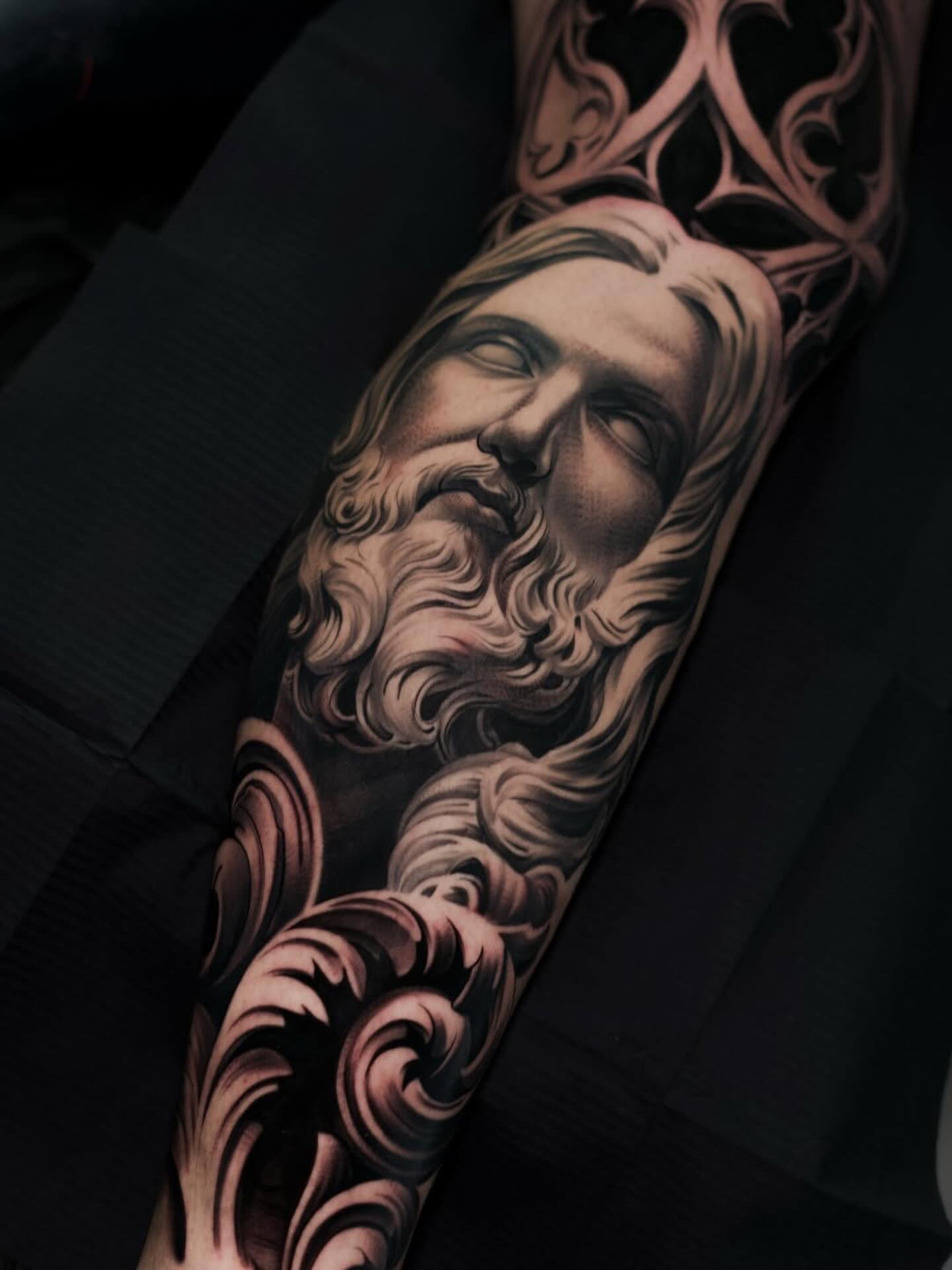 🧡Schreibt uns gerne eine Nachricht für euren Termin. Wir freuen uns auf euch 🍀
Ivory Tattoo Berlin
Florastraße 3
13187 Berlin
____________________________
DM us for further Informations about
Appointments
Ivory Tattoo Berlin
Florastraße 3
13187 Berlin
#tattooberlin#tattoostudioberlin#tattoostudioinberlin#realistictattoos#tattootattoostattookunsttattoodeutschlandtattooberlin