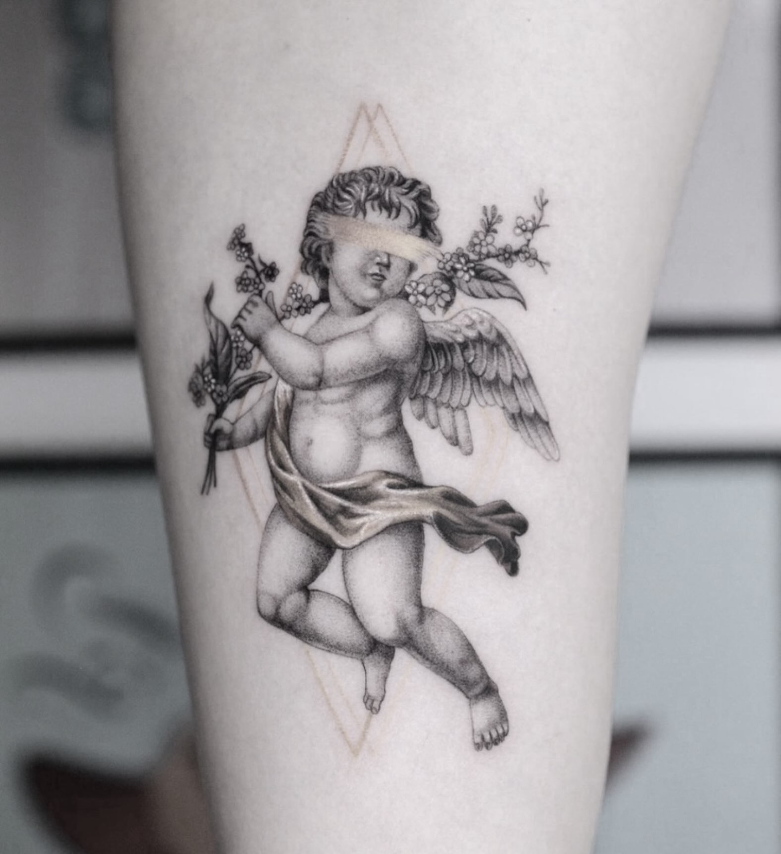 🧡Schreibt uns gerne eine Nachricht für euren Termin. Wir freuen uns auf euch 🍀
Ivory Tattoo Berlin
Platz vor dem neuen Tor 1B
10115 Berlin
____________________________
DM us for further Informations about
Appointments
Ivory Tattoo Berlin
Platz vor dem neuen Tor 1B
10115 Berlin
#tattooberlin#tattoostudioberlin#tattoostudioinberlin#tattoo
